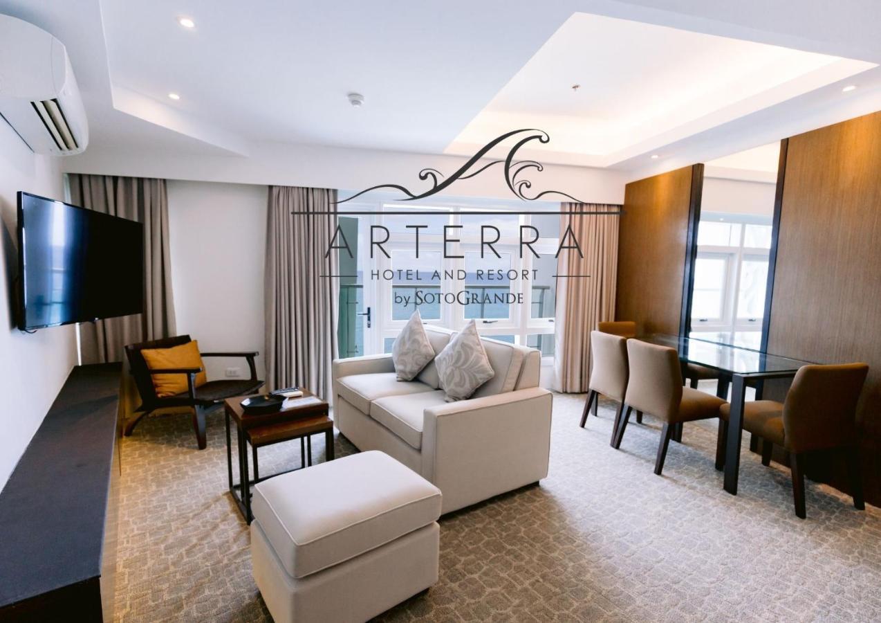 Arterra Hotel And Resort Lapu-Lapu City Exterior photo